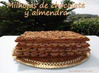   Milhojas de chocolate y almendra