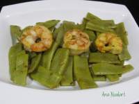   JUDÌAS VERDES SALTEADAS CON LANGOSTINOS AL CURRY 