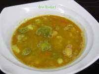   SOPA DE GARBANZOS CON COLES DE BRUSELAS Y PATATAS