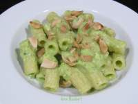 La cocinera de Bétulo: PASTA CON SALSA DE CALABACÌN Y YOGUR 