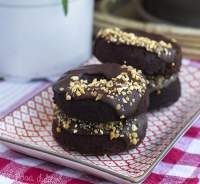 
Donuts de chocolate saludables al microondas  