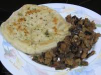   ZALUK DE BERENJENAS CON PAN DE PITA GRIEGO EN SARTÈN 