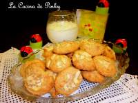   GALLETAS DE CLARAS Y ALMENDRAS 