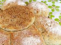   Pan de semillas con forma de margarita