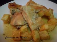 
Pollo al ajillo con patatas  