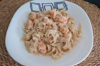   Fetuccini Alfredo con gambas