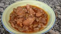   GUISO DE SOLOMILLO DE CERDO CON HABAS Y VERMOUTH