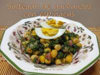   Salteado de garbanzos con espinacas