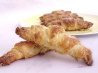   CROISSANTS DE QUESO FILADELFIA