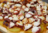   PULPO À FEIRA (PULPO A LA GALLEGA)