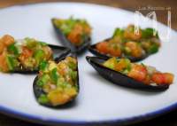   MEJILLONES CON CRUDITÈS