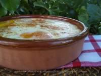   HUEVOS AL PLATO CON PIMENTÒN DE LA VERA