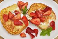 French Toast (Receta Simple) - Recetas Americanas